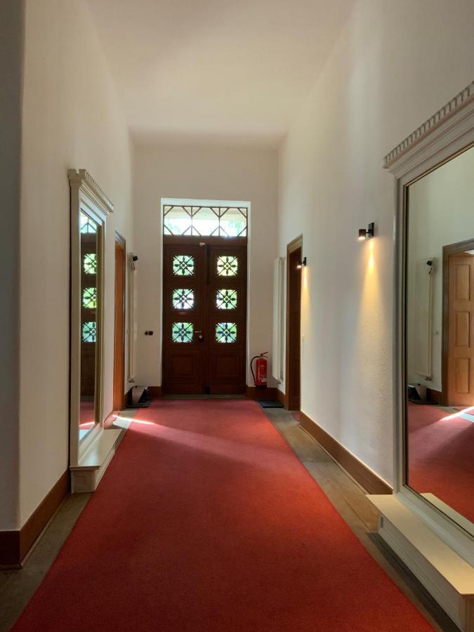 Das Ministerhaus - 1-2 Zimmer In Historischer Villa แบร์กคาเมน ภายนอก รูปภาพ