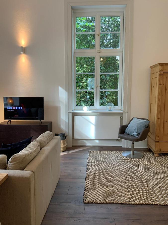 Das Ministerhaus - 1-2 Zimmer In Historischer Villa แบร์กคาเมน ภายนอก รูปภาพ